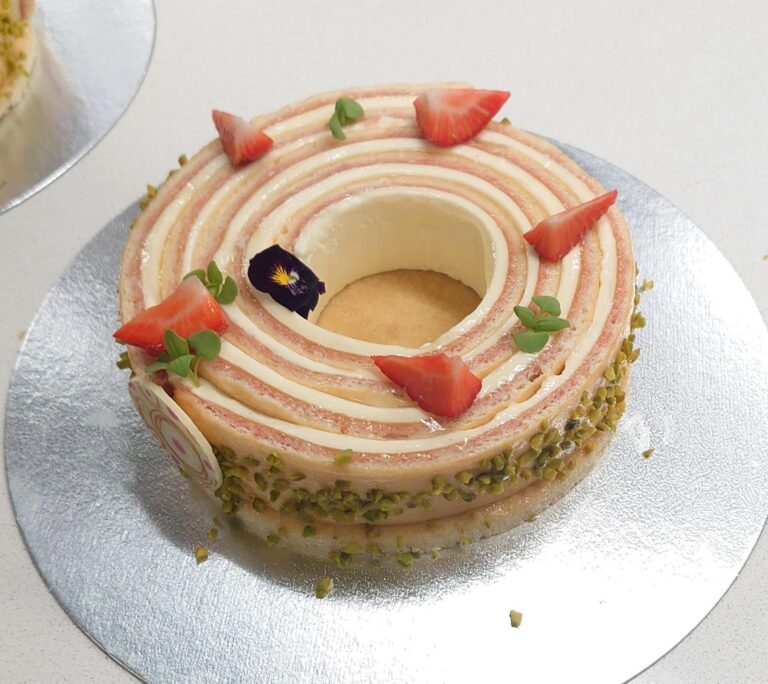 Roulade entremet