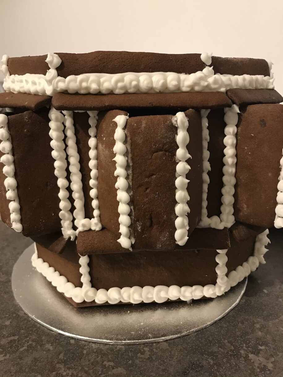 Gingerbread house construction
