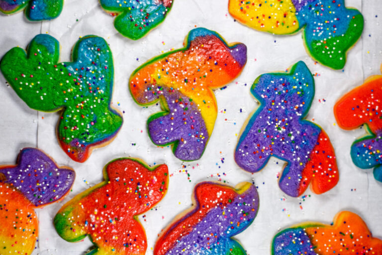 Rainbow Piñata Cookies