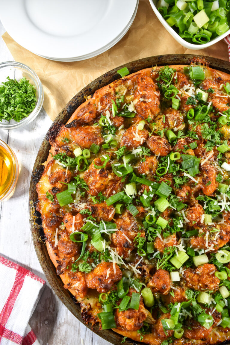 Buffalo cauliflower pizza