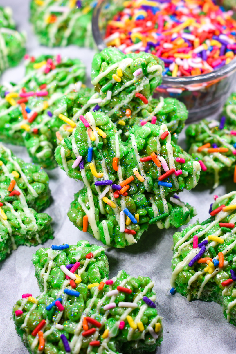 Green treats made with an easy rice crispy treats recipe for St Patrick's Day