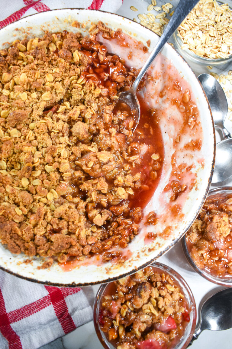 Strawberry Rhubarb Crisp