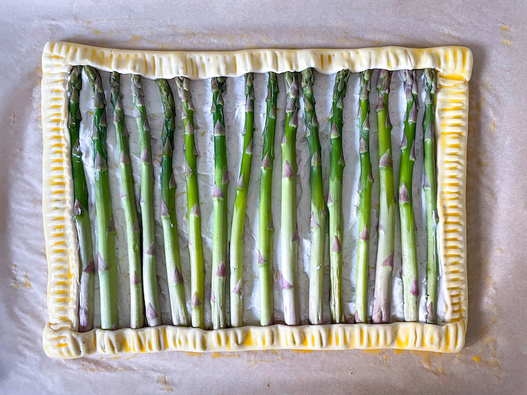 Asparagus puff pastry before baking