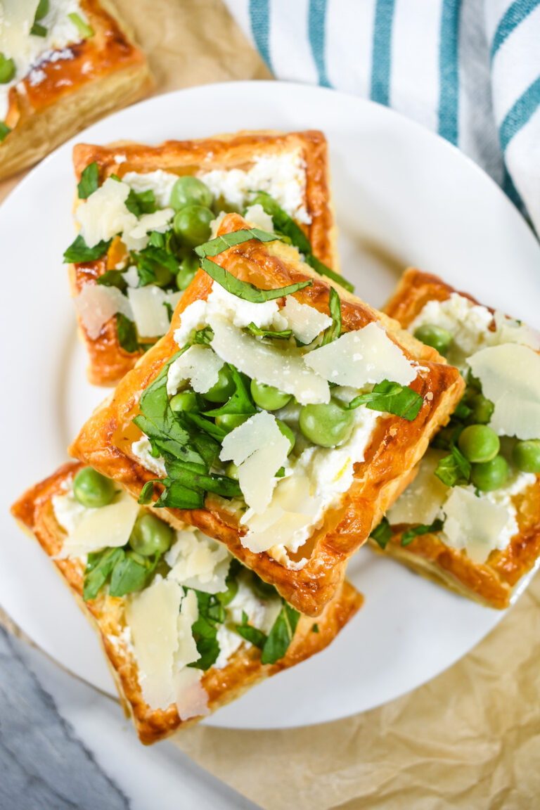 Puff Pastry Tartlets with Ricotta, Peas, and Mint