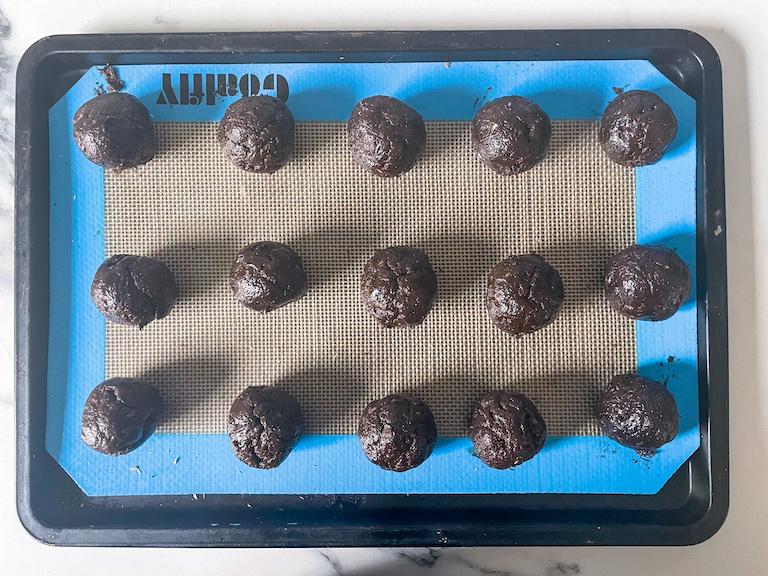 Oreo balls on tray