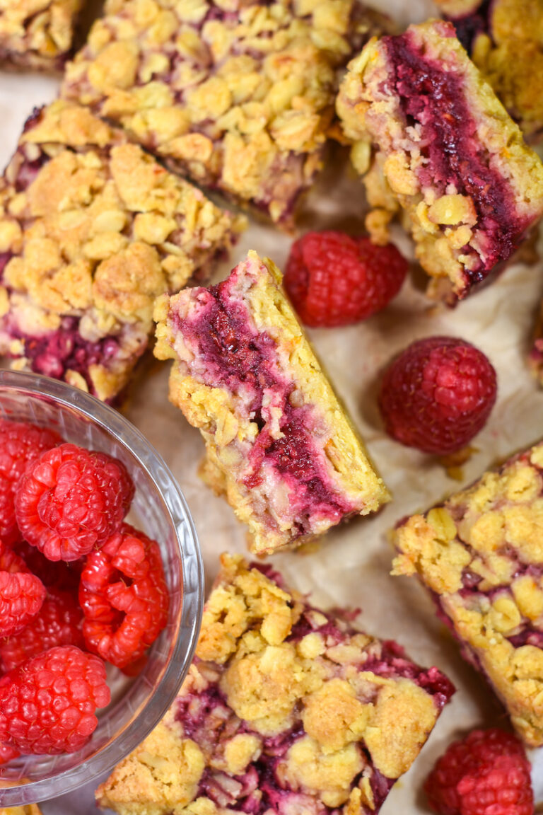 Raspberry Crumble Bars