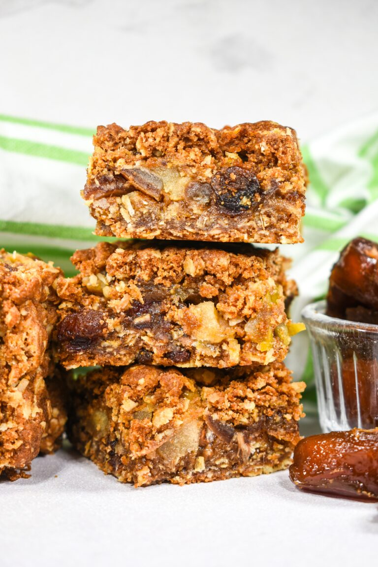 Apple Date Bars Recipe