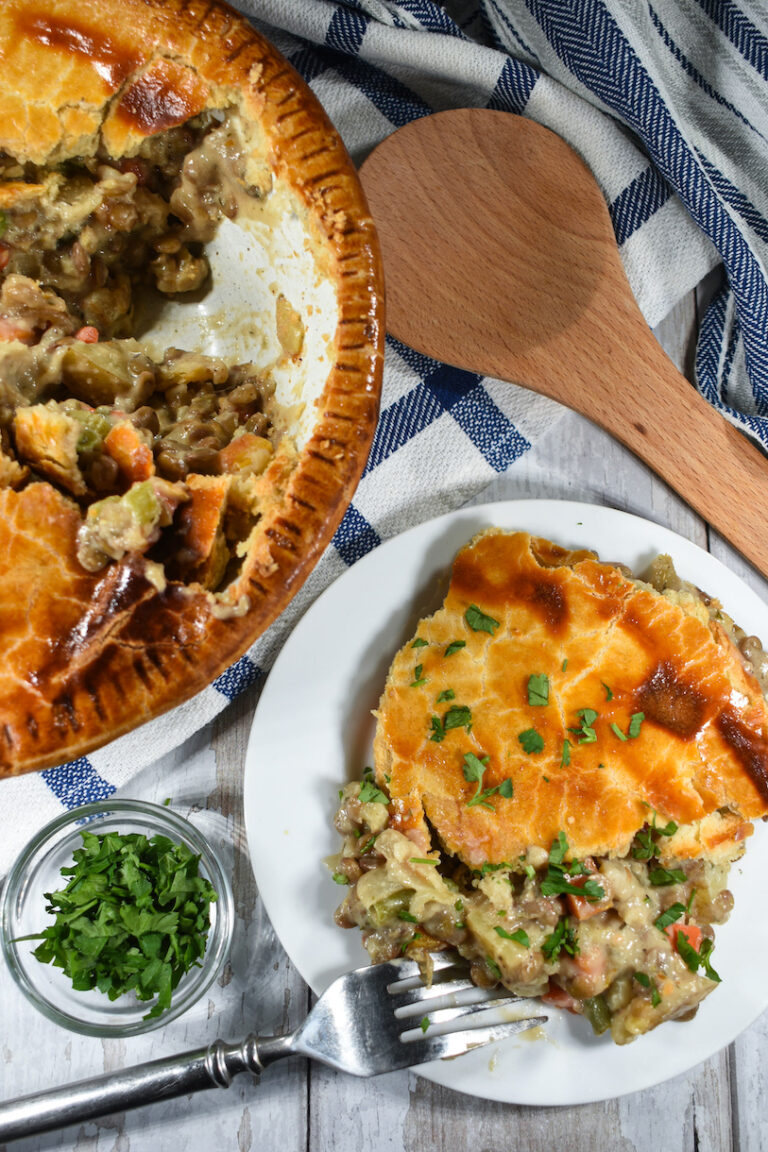 Meatless Pot Pie with Lentils