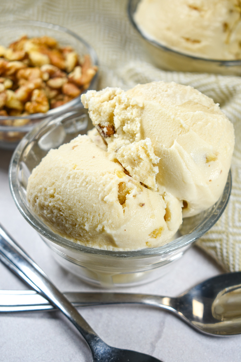 a dish of maple walnut ice cream