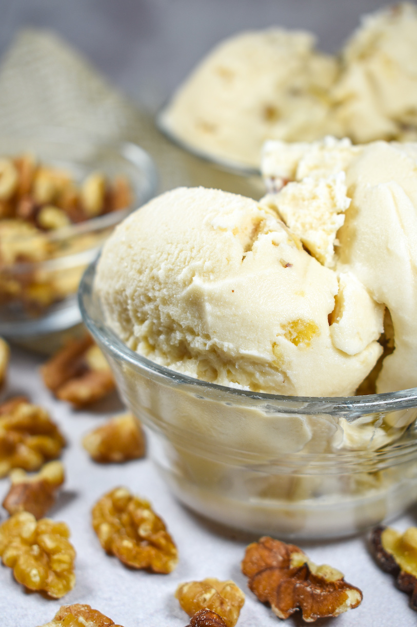 A dish of maple ice cream