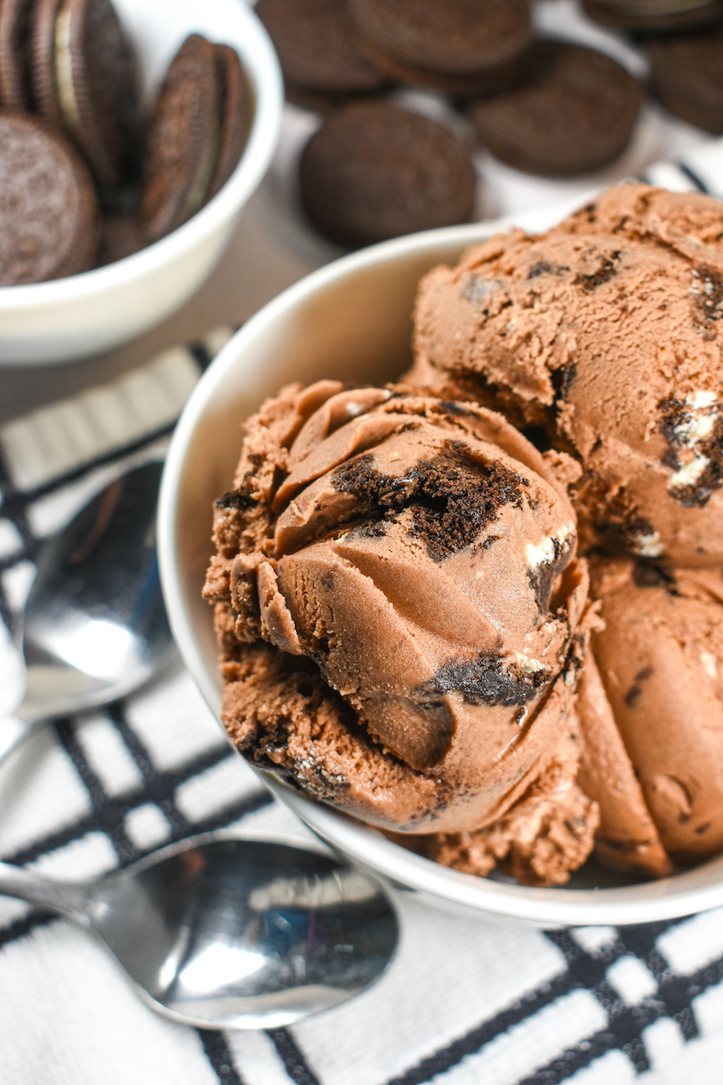 Chocolate Oreo ice cream in a bowl