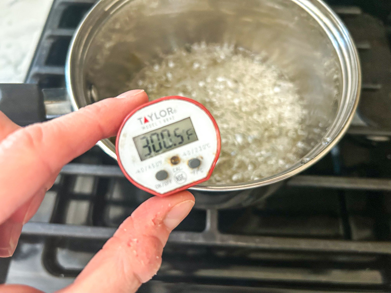 Digital thermometer measuring sugar