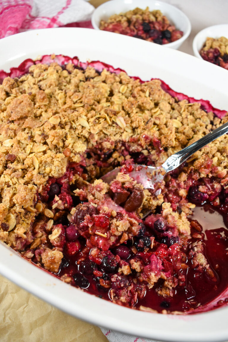 Mixed Berry Crisp Recipe (Vegan, Dairy-Free)