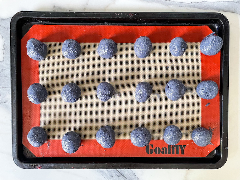 Balls of Earl Grey ganache on a tray