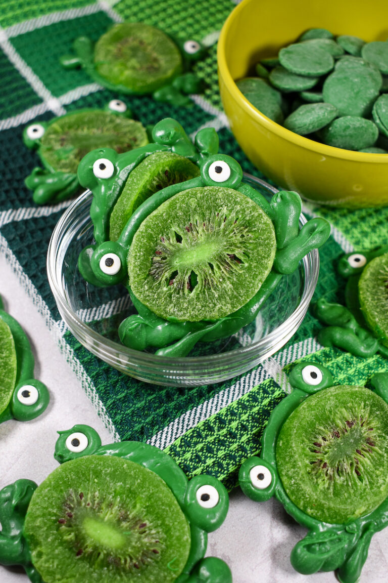 Chocolate Frogs with Kiwi