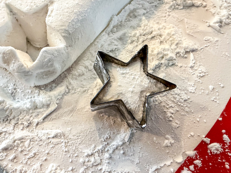 Star cutter cutting marshmallows