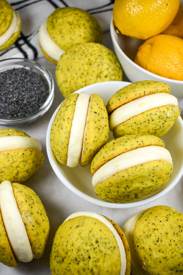 Lemon Poppyseed Whoopie Pies
