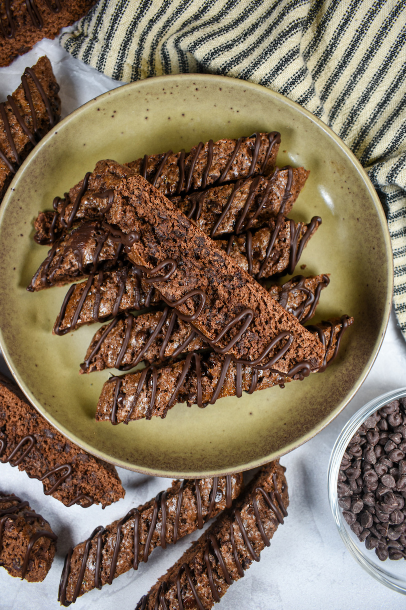 A plate of chocolate chocolate biscotti