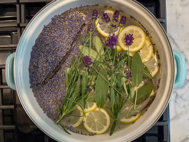 lavender simmer pot on the stovetop