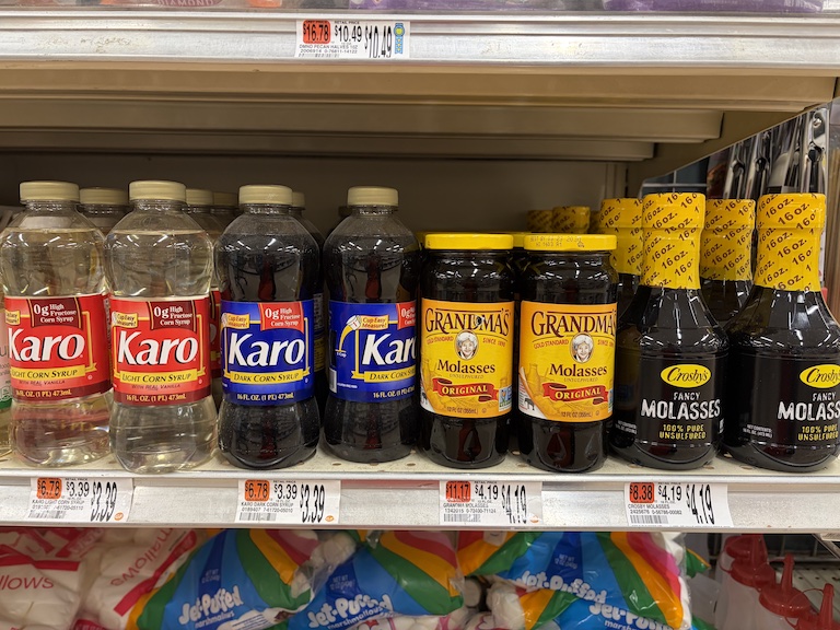 liquid sweeteners lining a supermarket shelf
