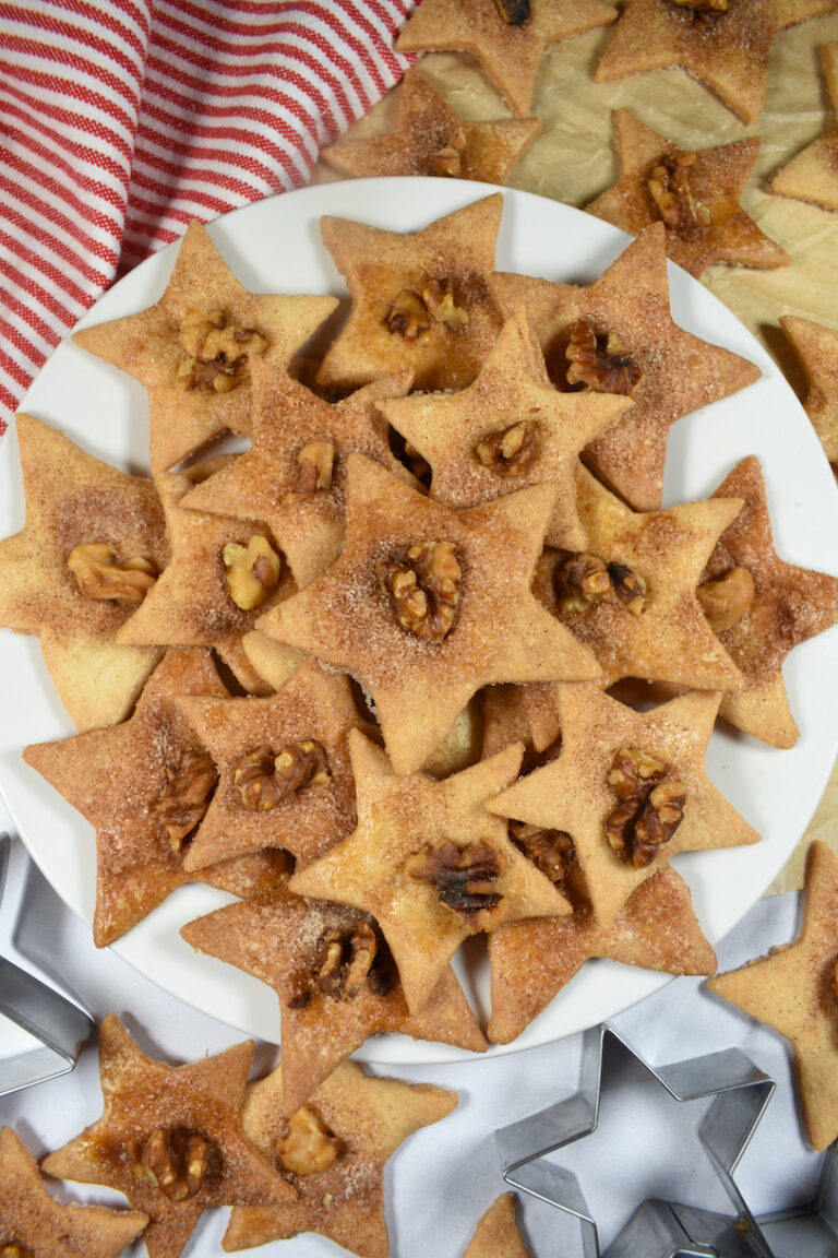 a plate of PA Dutch sand tart cookies