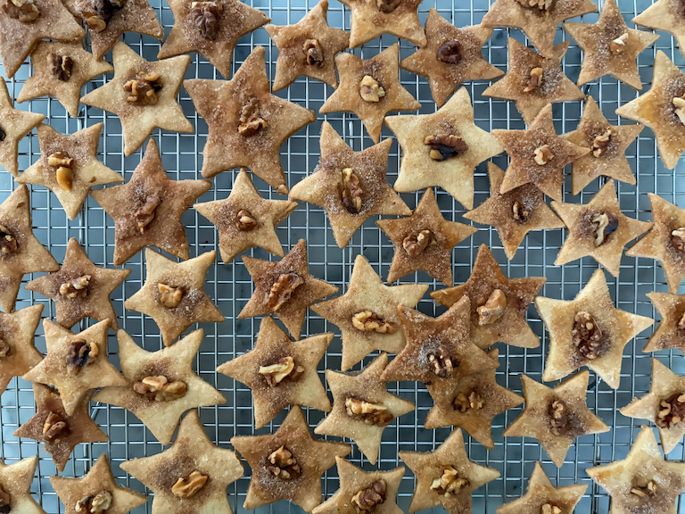 sand tart cookies cooling on a wire rack