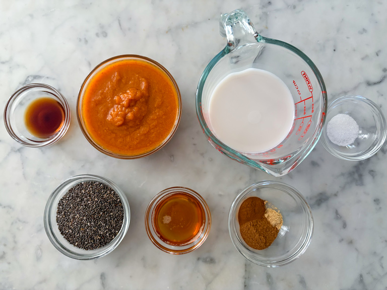 pumpkin spice chia seed pudding ingredients